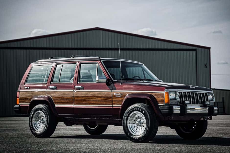 1991 Jeep XJ Cherokee sold for $17,250