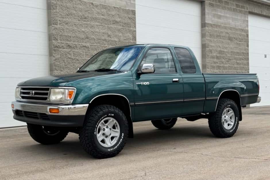 1997 Toyota T100 sold for $22,750