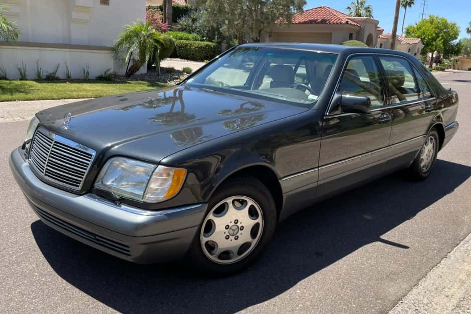 1995 Mercedes-Benz W140 S-Class sold for $7,500