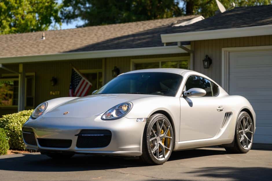 2006 Porsche 987 Cayman sold for $22,000