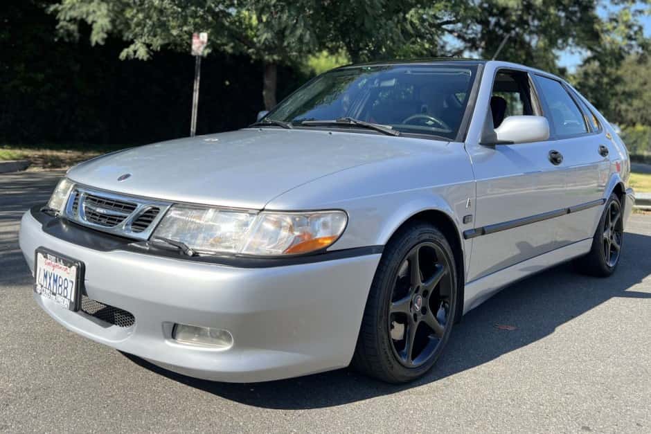 2000 Saab 9-3 Viggen sold for $8,100