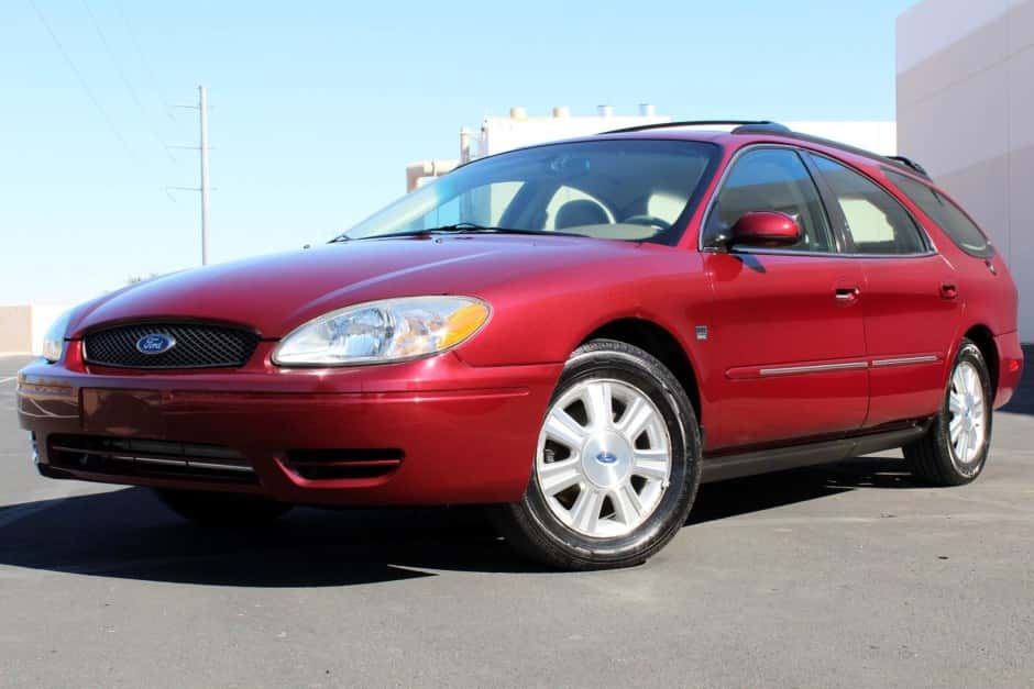 2004 Ford Taurus Sedan & Wagon sold for $7,200