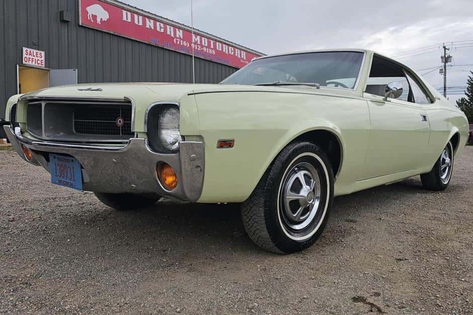 1969 AMC Javelin sold for $7,100