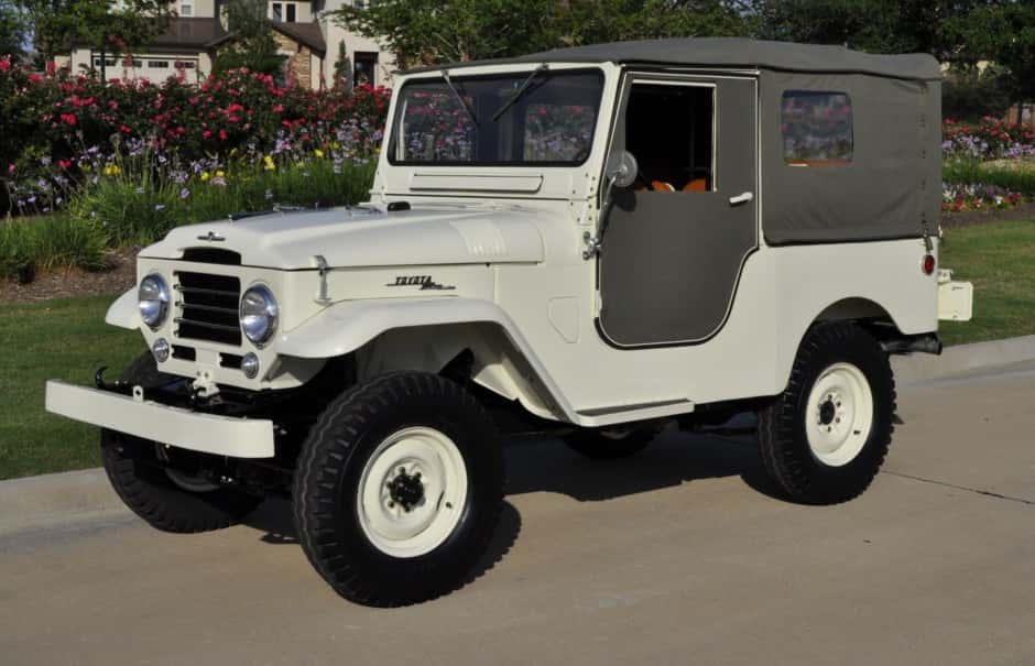 1960 Toyota Land Cruiser FJ25 sold for $36,000