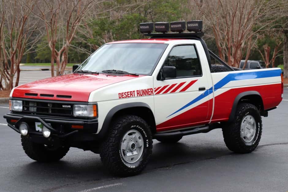 1988 Nissan Pickup sold for $11,500