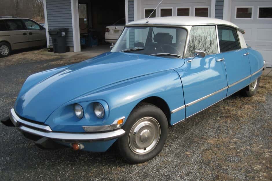 1971 Citroen DS sold for $25,250
