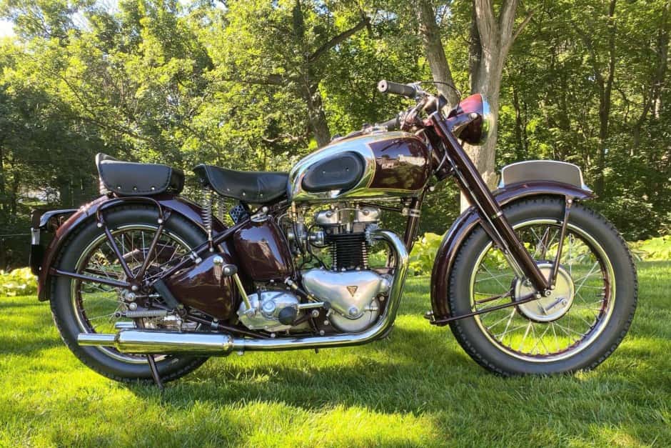 1946 Triumph 5TA Speed Twin sold for $8,600