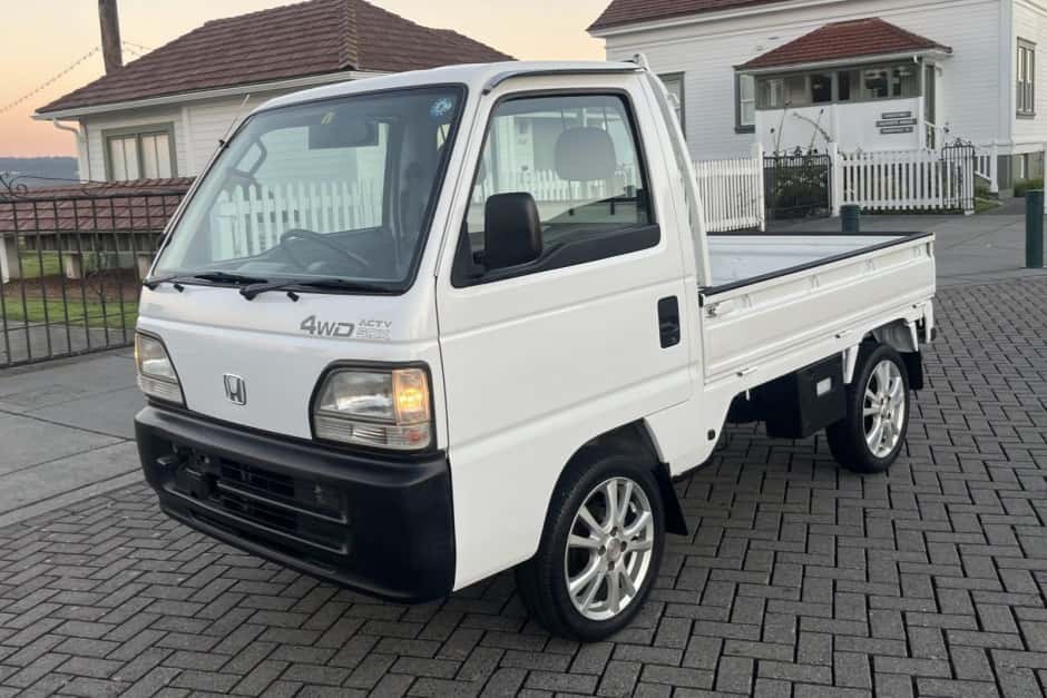 1998 Honda Acty sold for $7,300