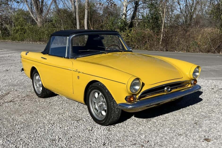 1967 Sunbeam Tiger sold for $36,000