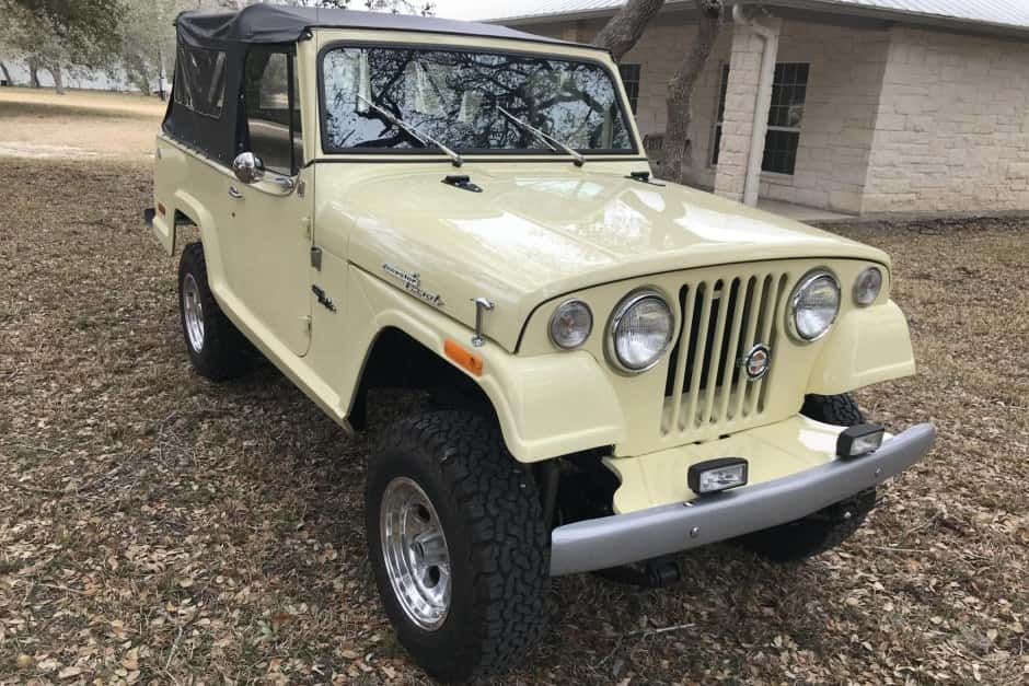 1971 Jeep Jeepster Commando sold for $26,982