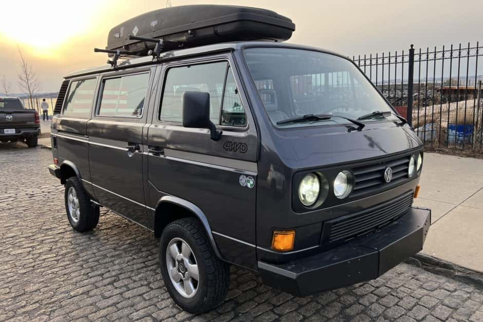 1987 Volkswagen Vanagon sold for $25,750