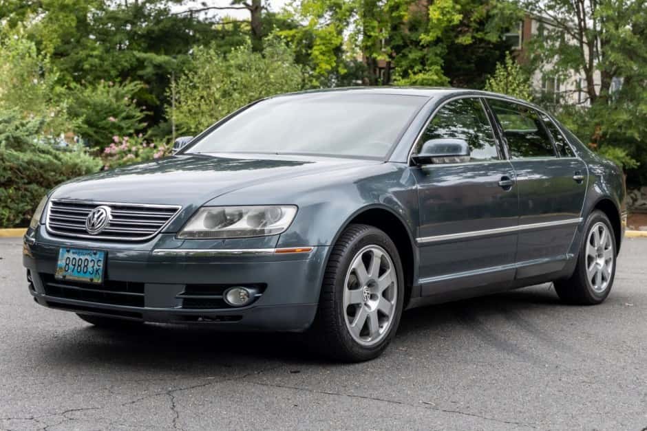 2004 Volkswagen Phaeton sold for $9,100