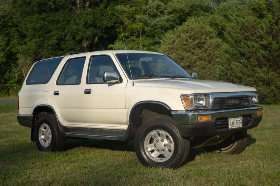 1991 Toyota 4Runner (N120) sold for $6,400