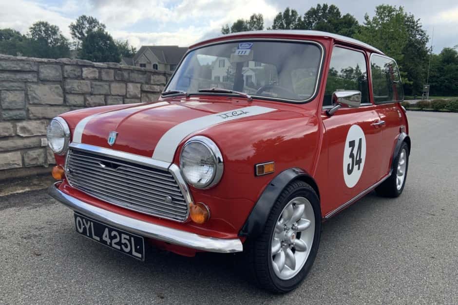 1972 Mini Mk III-Mk V sold for $11,250