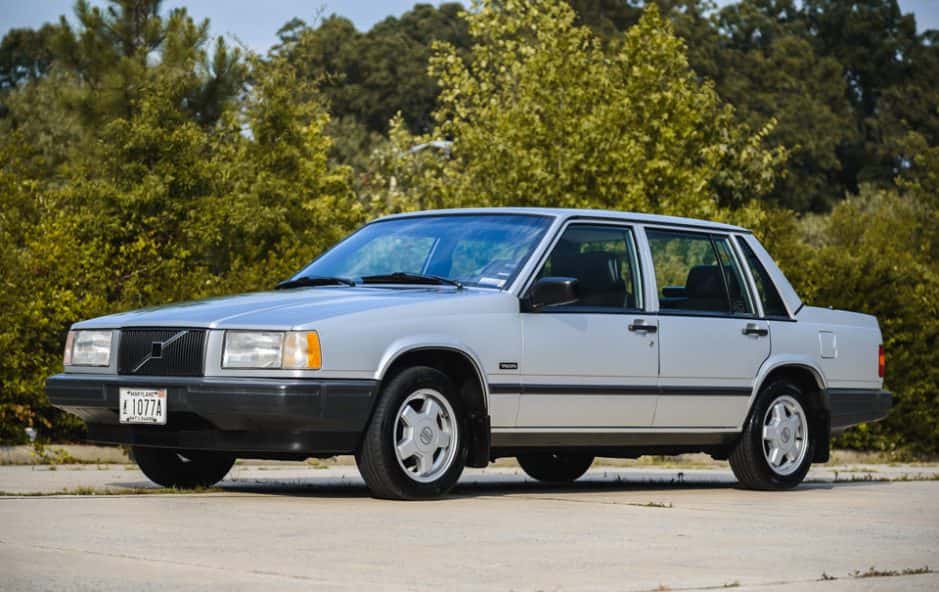 1991 Volvo 700-Series sold for $11,000