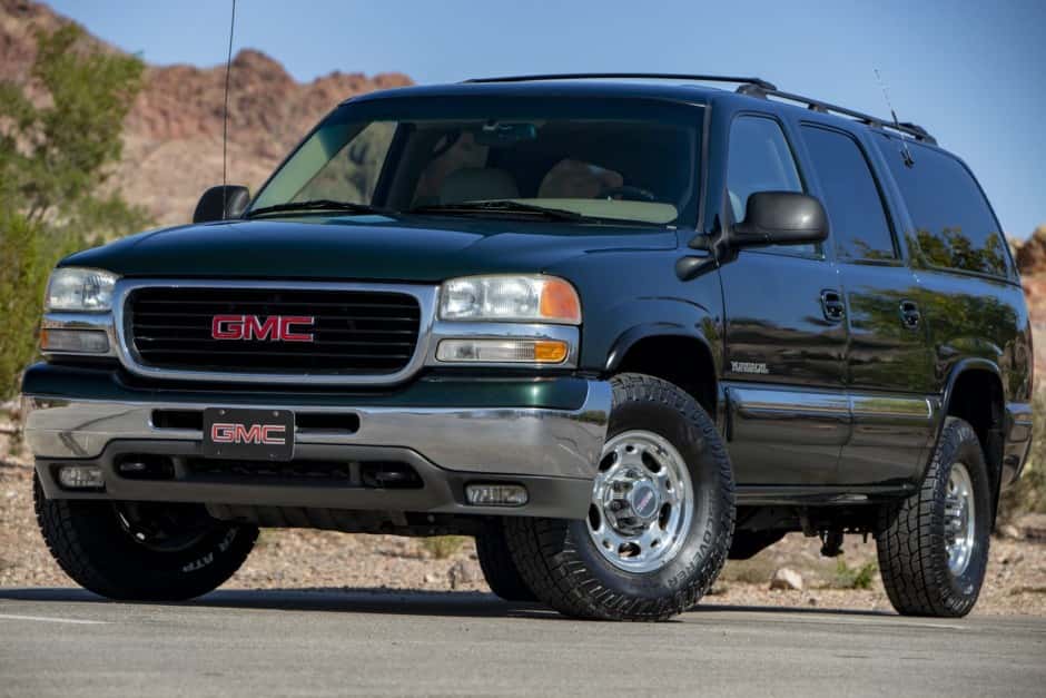 2001 GMC Yukon GMT800 sold for $22,000