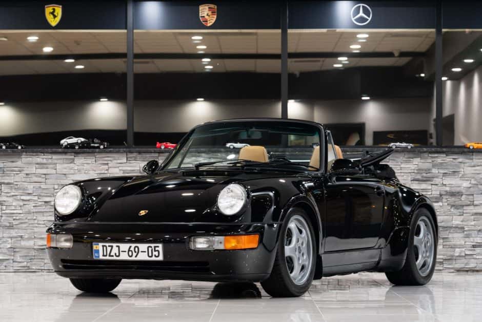1992 Porsche 964 911 (Non-Turbo) sold for $175,000