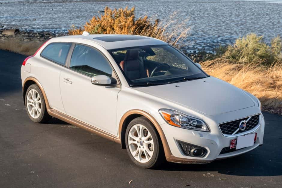 2012 Volvo C30 sold for $12,350