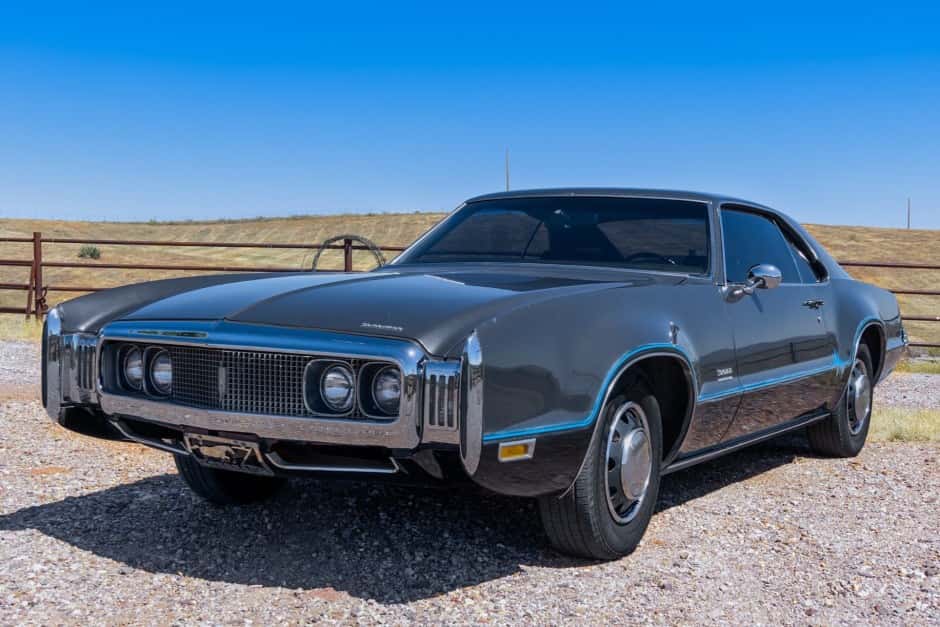 1970 Oldsmobile Toronado sold for $11,000