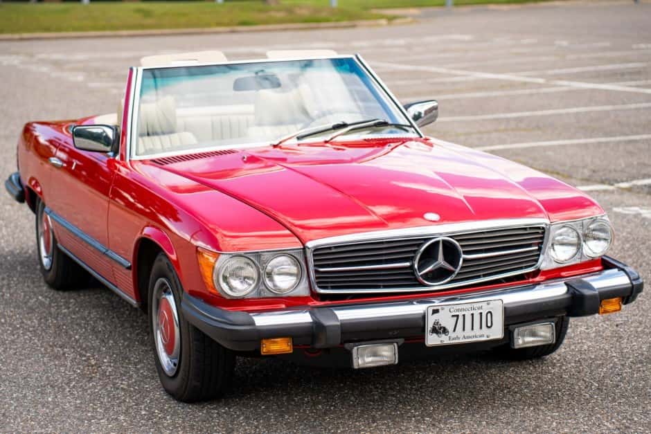 1976 Mercedes-Benz R107 SL sold for $31,250