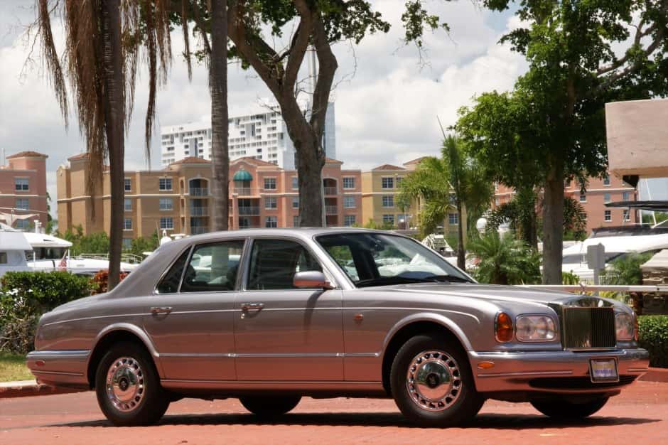 1999 Rolls-Royce Silver Seraph sold for $35,100