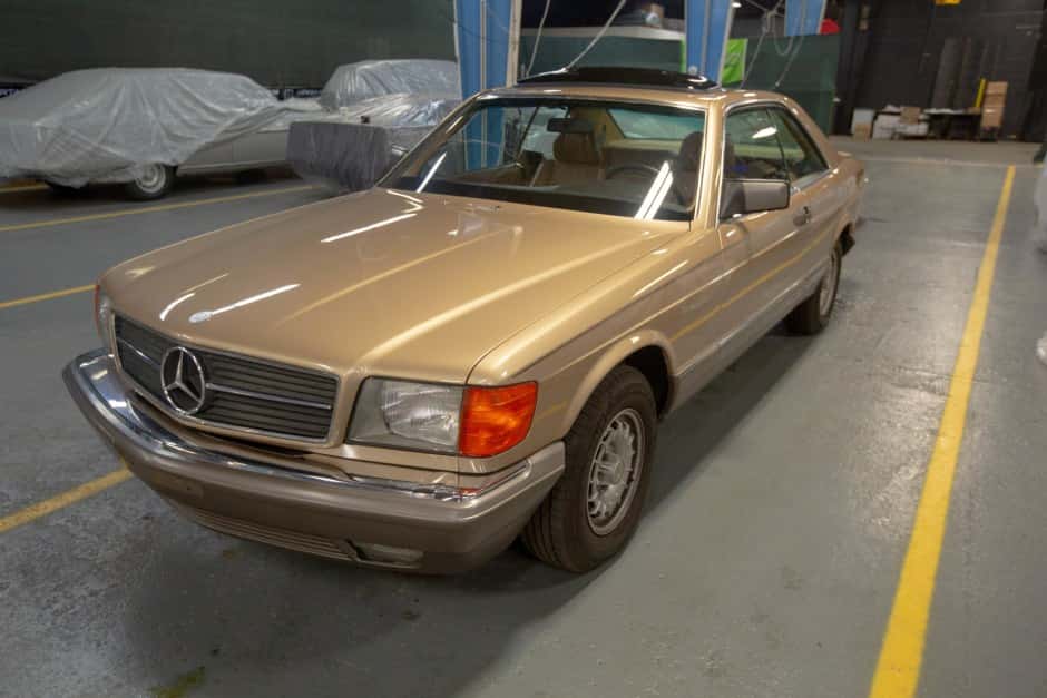 1984 Mercedes-Benz C126 sold for $9,100