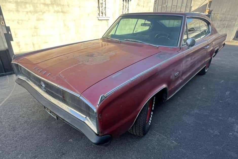 1967 Dodge Charger sold for $17,500