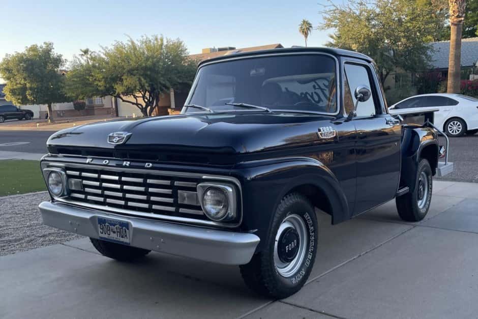 1963 Ford F-Series 1961-1966 sold for $11,500