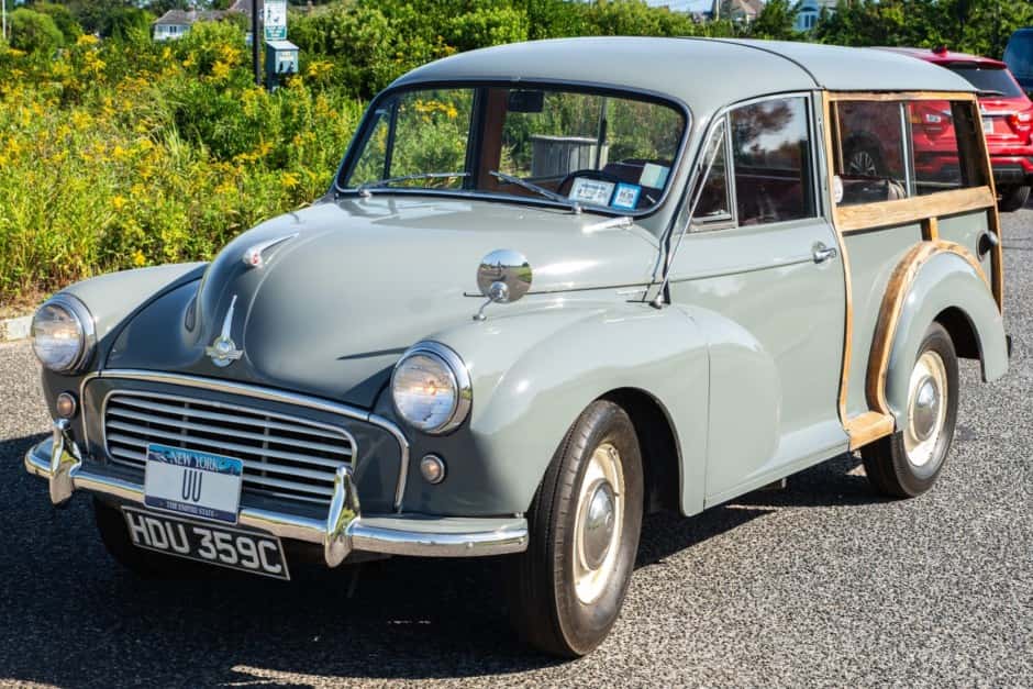 1959 Morris Minor sold for $6,100