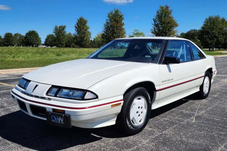 1988 Pontiac Grand Prix sold for $9,000