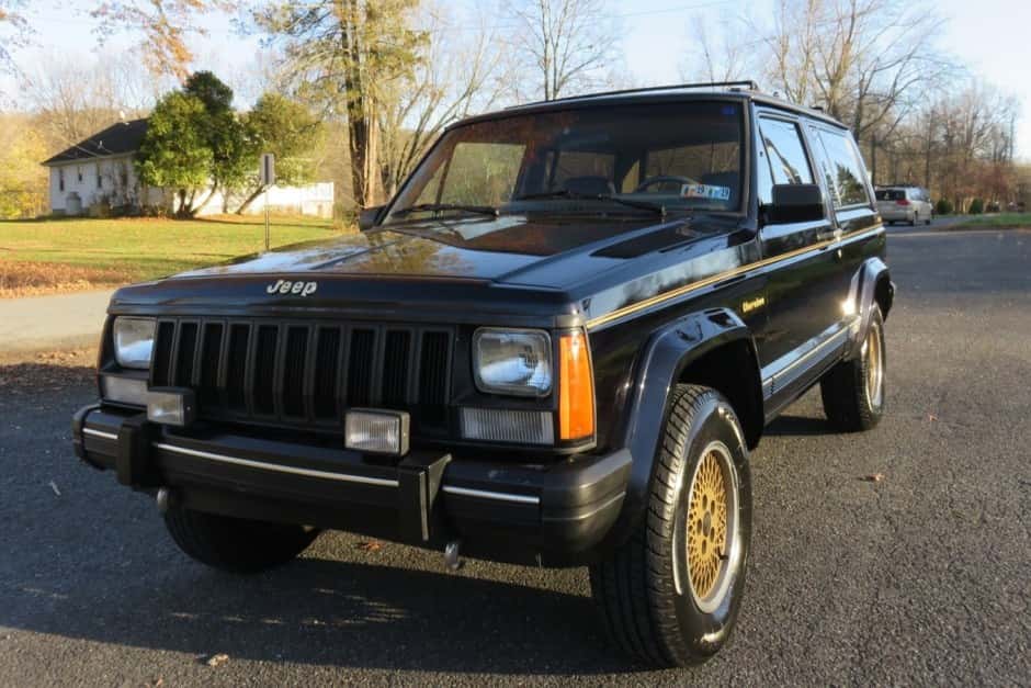 1988 Jeep XJ Cherokee sold for $10,500