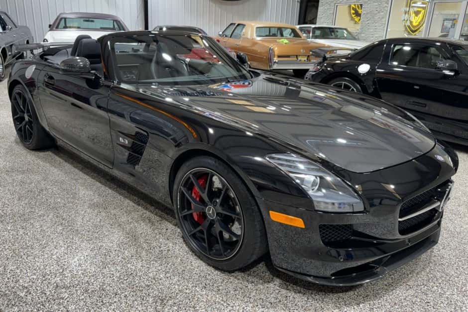 2015 Mercedes-Benz SLS AMG sold for $246,000