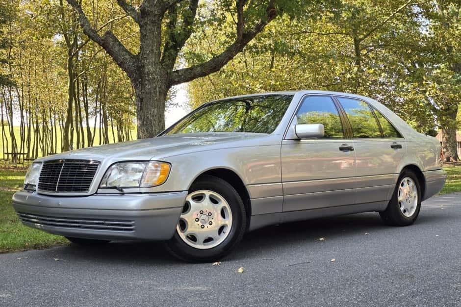 1995 Mercedes-Benz W140 S-Class sold for $6,750