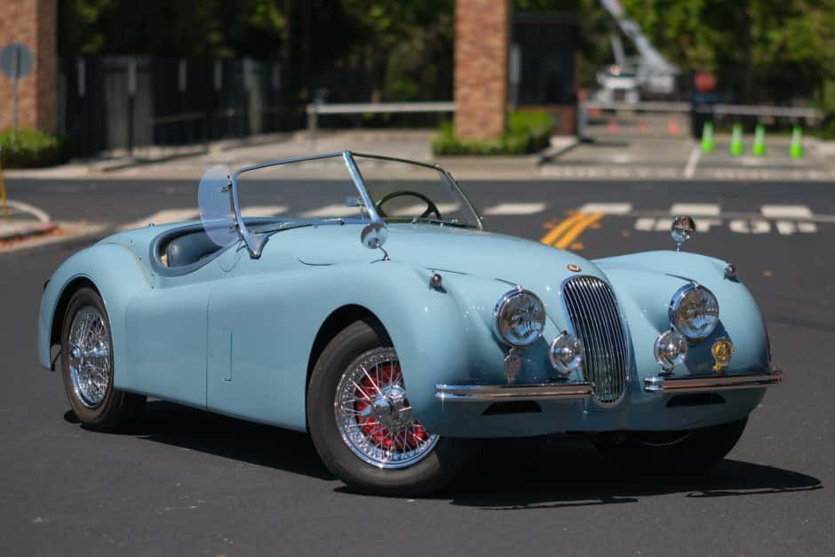 1954 Jaguar XK120 sold for $69,456