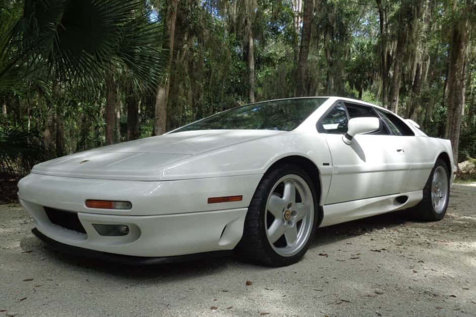 1994 Lotus Esprit sold for $47,750