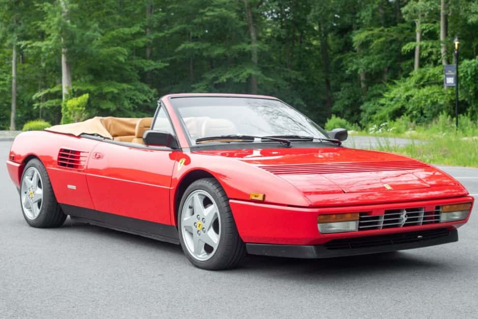 1991 Ferrari Mondial sold for $44,000