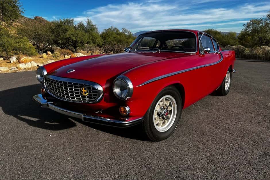 1965 Volvo P1800/1800 sold for $42,500