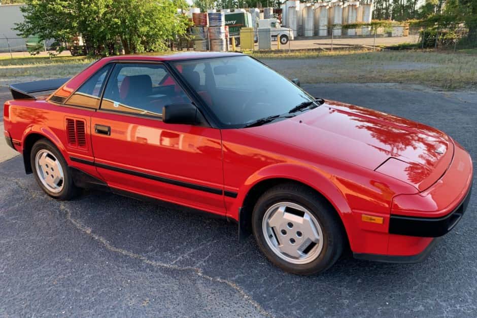 1985 Toyota AW11 MR2 sold for $10,550
