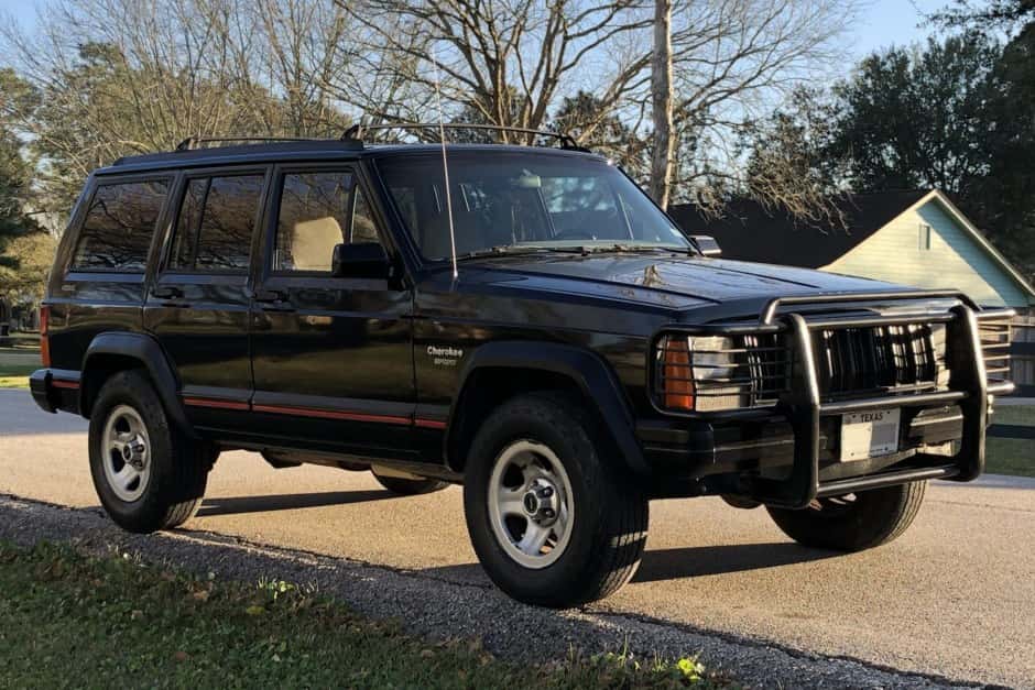 1996 Jeep XJ Cherokee sold for $10,500
