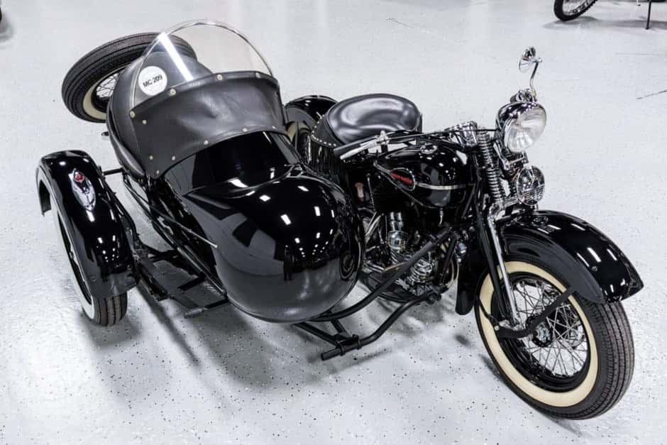 1942 Harley-Davidson Big-Twin Flathead (1930-1948) sold for $26,500