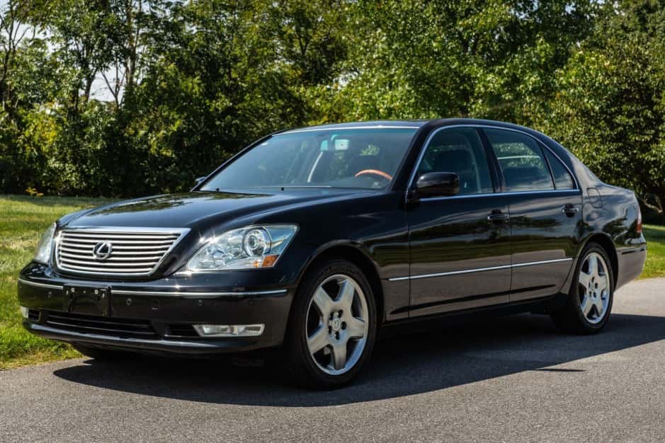 2005 Lexus LS Sedan sold for $21,250