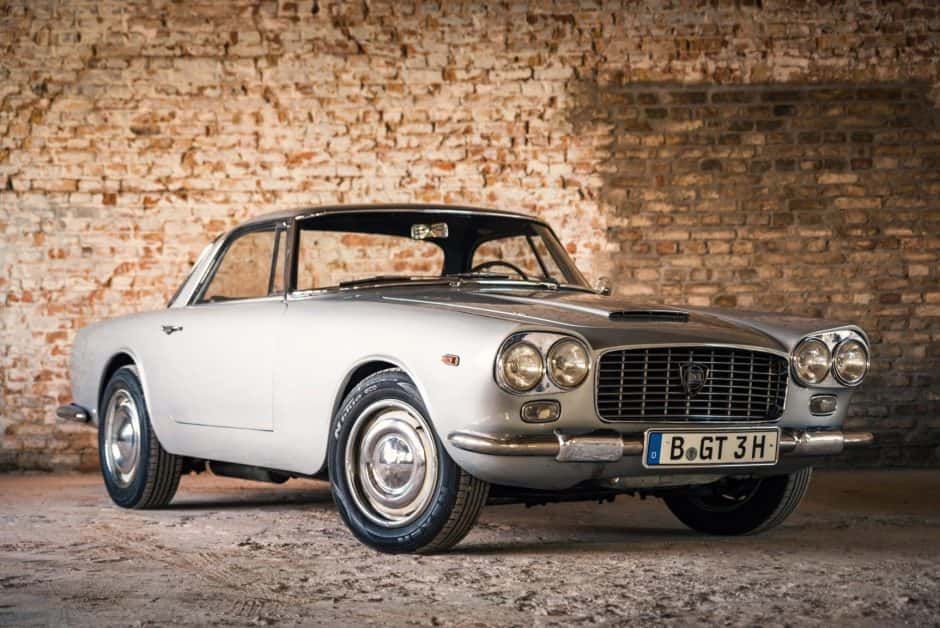 1961 Lancia Flaminia sold for $56,500
