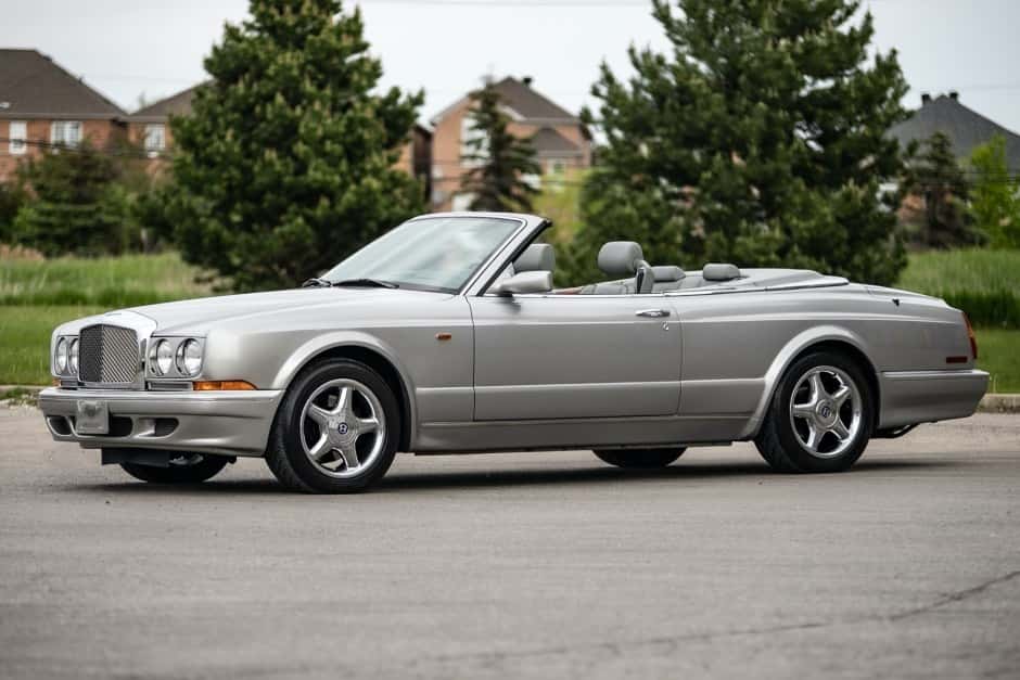 1999 Bentley Azure sold for $42,000