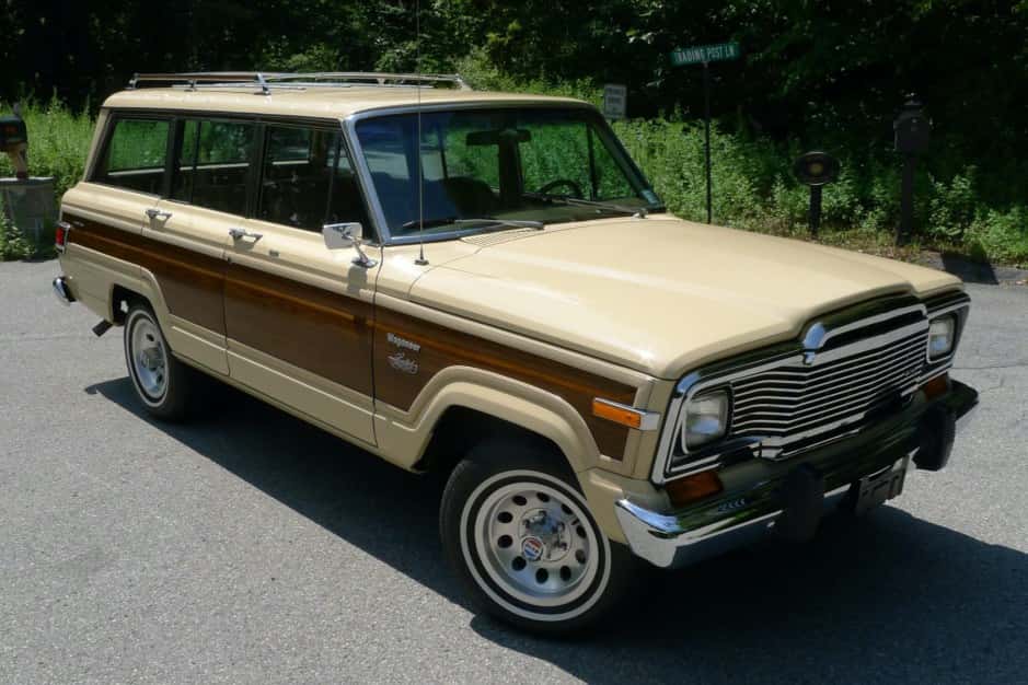 1979 Jeep SJ Wagoneer sold for $96,500