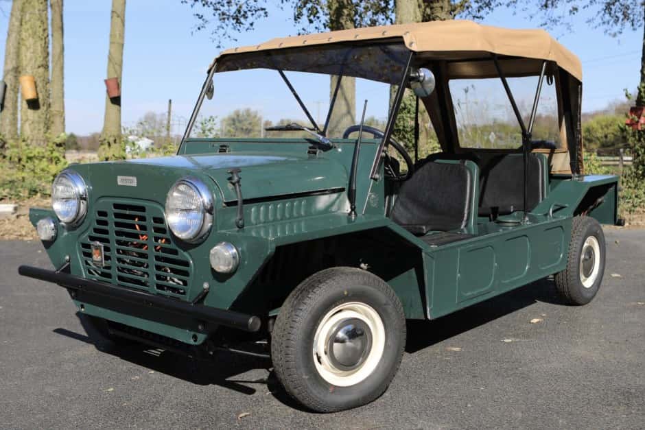 1967 Mini Moke Classic sold for $23,000