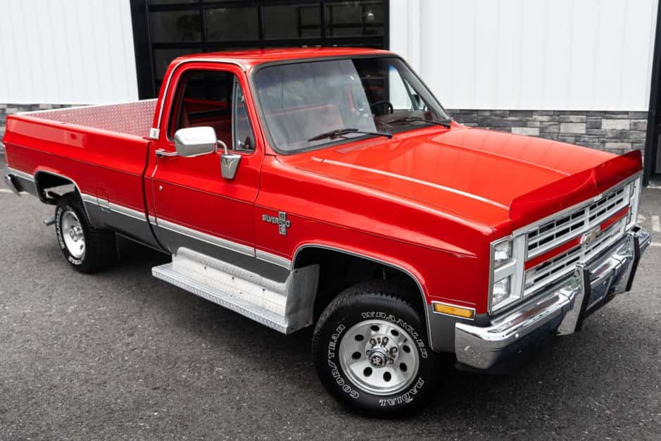1987 Chevrolet C/K (1973-1991) sold for $29,750