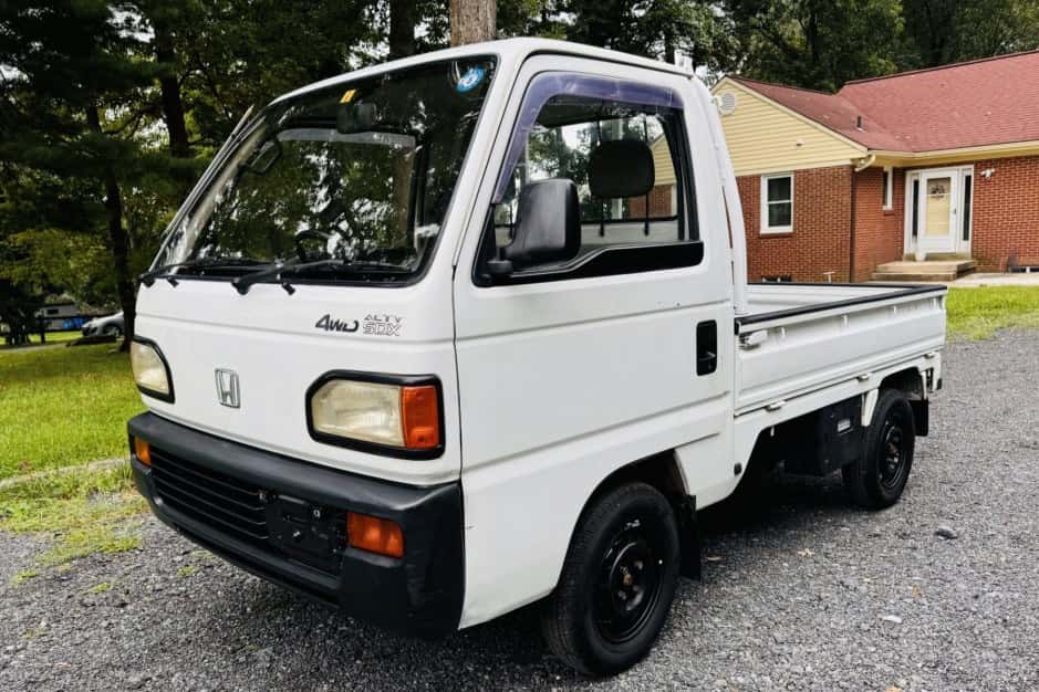 1990 Honda Acty sold for $7,600