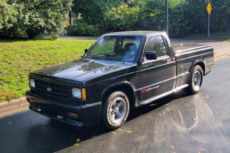 1989 Chevrolet S-10 (1982-1993) sold for $4,600