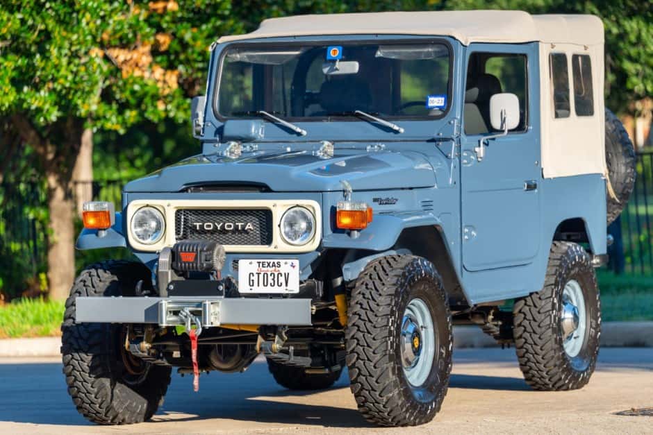 1985 Toyota Land Cruiser FJ40 sold for $52,040
