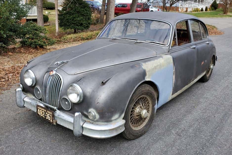 1960 Jaguar Mk II sold for $7,000